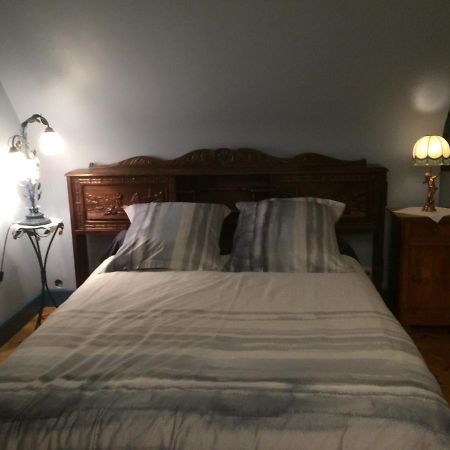 Bed and Breakfast La Forge De La Coudraie Pleugueneuc Esterno foto