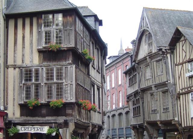 Bed and Breakfast La Forge De La Coudraie Pleugueneuc Esterno foto