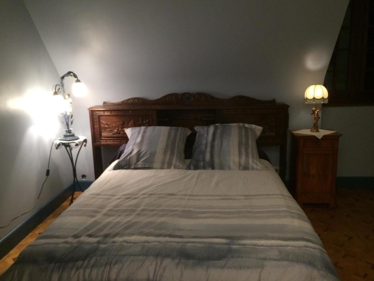 Bed and Breakfast La Forge De La Coudraie Pleugueneuc Esterno foto