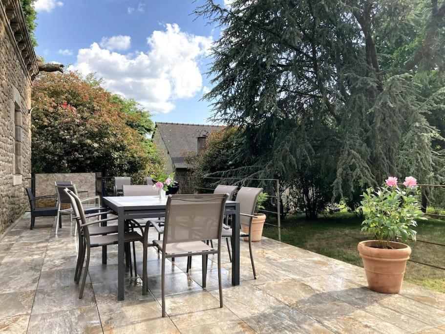 Bed and Breakfast La Forge De La Coudraie Pleugueneuc Esterno foto